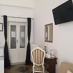 Oda ve Kahvaltı Chimera 3*