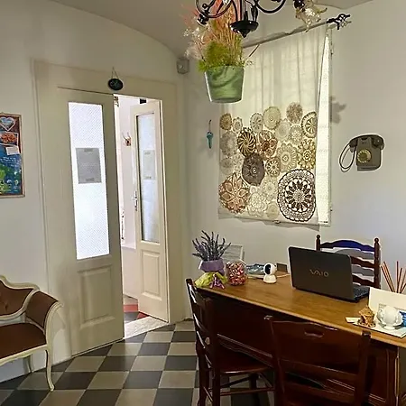Bed & Breakfast Chimera 3*